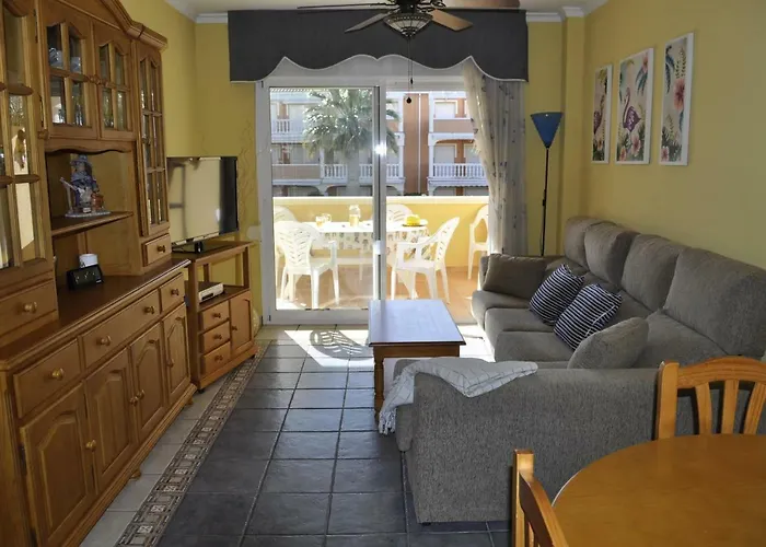 Apartment Estrella Blanca Iii, 2 Dormitorios, By Bookindenia *